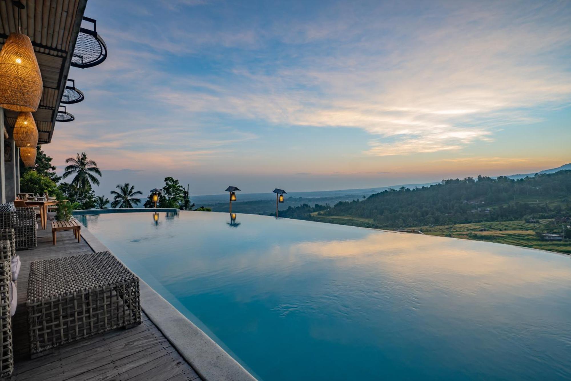 Maha Hills Resort By Mahaprana Experience Lovina  Bagian luar foto